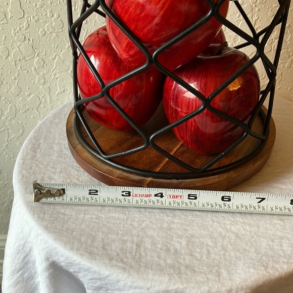 Unbranded: Black Metal Wire Spinning Apple Basket-Fall Decor - Picture 13 of 16